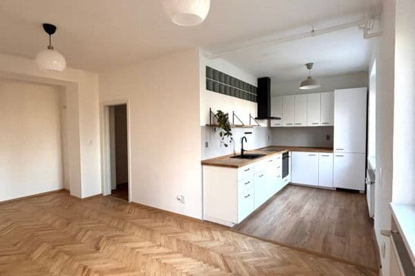 Pronájem bytu 2+kk 51 m², Na Okraji, Praha Pronájem bytu 2+kk 51 m², Na Okraji, Praha