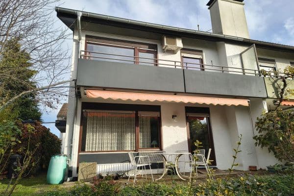 Prodej domu 164 m², pozemek 361 m², Waldbronn Prodej domu 164 m², pozemek 361 m², Waldbronn