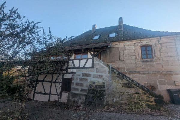 Pronájem bytu 5+1 150 m², Hemhofen Pronájem bytu 5+1 150 m², Hemhofen