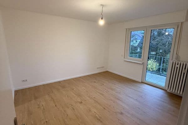 Pronájem bytu 3+1 65 m², Friedrichstr. 60, Haan Pronájem bytu 3+1 65 m², Friedrichstr. 60, Haan