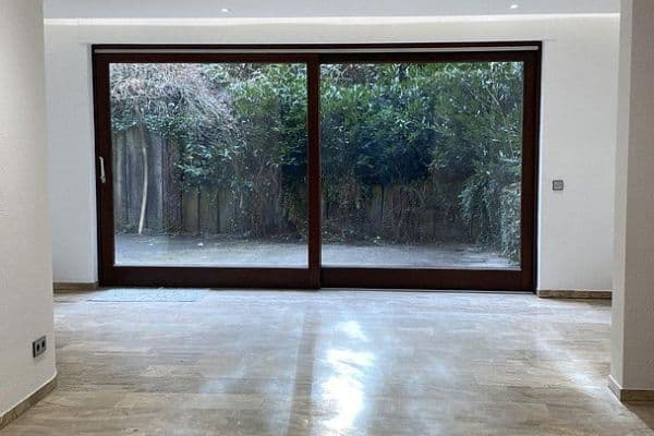 Pronájem bytu 3+1 90 m², Sindelfingen Pronájem bytu 3+1 90 m², Sindelfingen