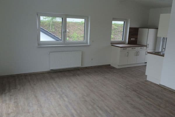 Pronájem bytu 2+1 69 m², Siedlung 17 und 18, Deggendorf, Bavorsko Pronájem bytu 2+1 69 m², Siedlung 17 und 18, Deggendorf, Bavorsko