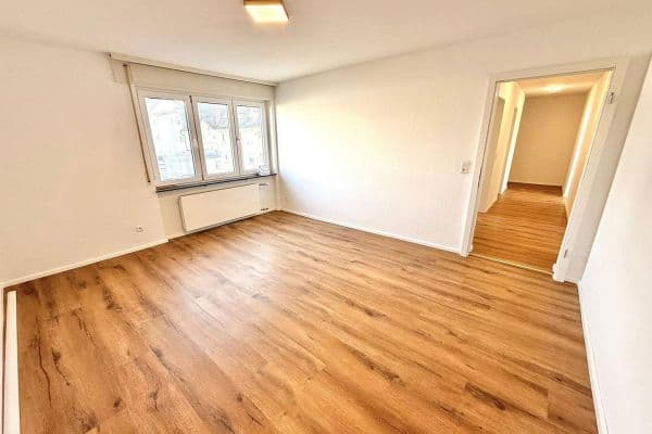 Pronájem bytu 3+1 93 m², Friedrichstraße 13, Rheinfelden Pronájem bytu 3+1 93 m², Friedrichstraße 13, Rheinfelden