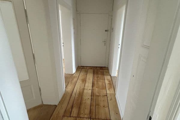 Pronájem bytu 4+1 123 m², Offenbach am Main Pronájem bytu 4+1 123 m², Offenbach am Main