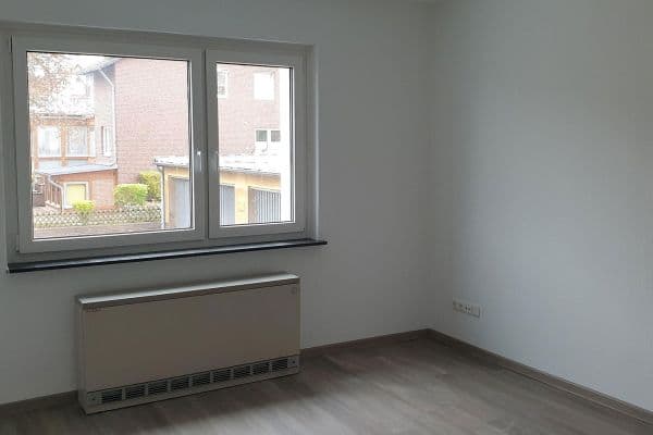 Pronájem bytu 3+1 64 m², Langenhagen Pronájem bytu 3+1 64 m², Langenhagen