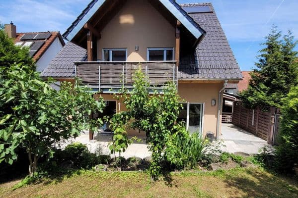 Prodej domu 258 m², pozemek 356 m², Ostfildern Prodej domu 258 m², pozemek 356 m², Ostfildern