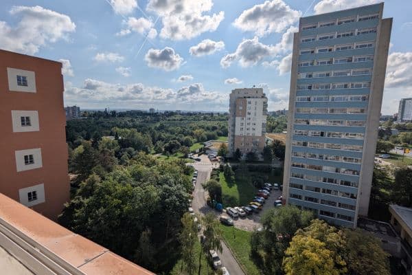 Pronájem bytu 1+kk 37 m², Tajovského, Praha Pronájem bytu 1+kk 37 m², Tajovského, Praha