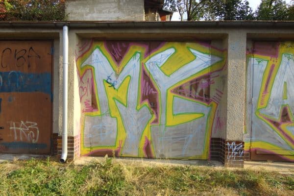 Pronájem garáže 20 m², Balbínova, Brno Pronájem garáže 20 m², Balbínova, Brno