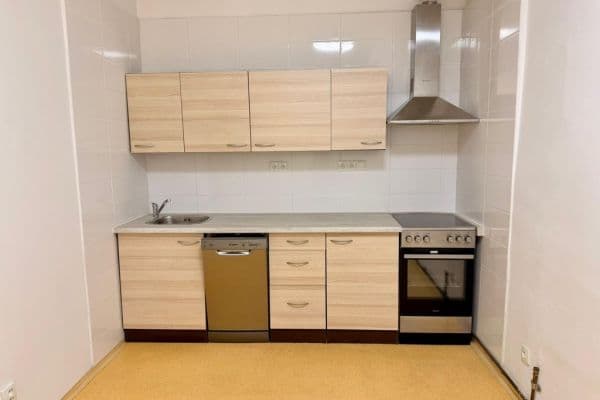 Pronájem bytu 2+1 62 m², Víta Nejedlého, Praha Pronájem bytu 2+1 62 m², Víta Nejedlého, Praha