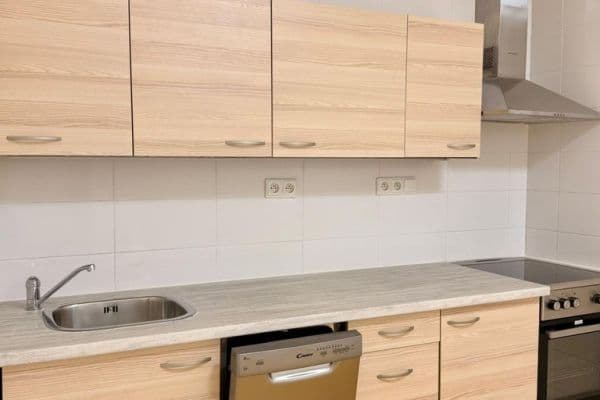 Pronájem bytu 2+1 62 m², Víta Nejedlého, Praha Pronájem bytu 2+1 62 m², Víta Nejedlého, Praha