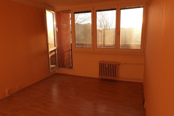 Prodej bytu 2+1 53 m², Alberta Kučery, Ostrava Prodej bytu 2+1 53 m², Alberta Kučery, Ostrava