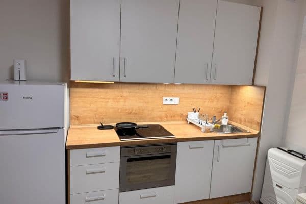 Pronájem bytu 1+kk 30 m², 114, Nový Knín, Středočeský kraj Pronájem bytu 1+kk 30 m², 114, Nový Knín, Středočeský kraj