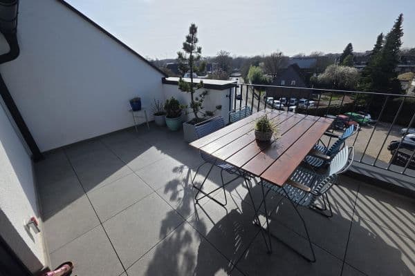 Pronájem bytu 4+1 135 m², Hilden, Severní Porýní-Vestfálsko Pronájem bytu 4+1 135 m², Hilden, Severní Porýní-Vestfálsko