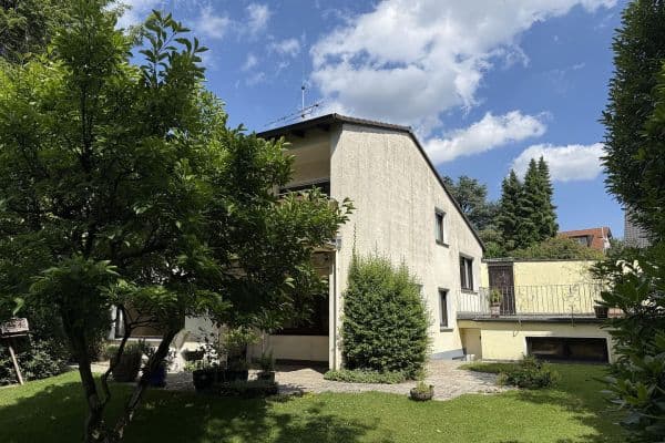 Prodej domu 128 m², pozemek 884 m², Wuppertal Prodej domu 128 m², pozemek 884 m², Wuppertal