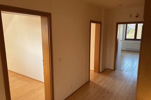 Pronájem bytu 3+kk 98 m², Havířská, Kladno Pronájem bytu 3+kk 98 m², Havířská, Kladno