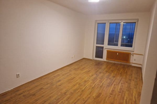 Pronájem bytu 3+1 65 m², Aleše Hrdličky, Ostrava Pronájem bytu 3+1 65 m², Aleše Hrdličky, Ostrava