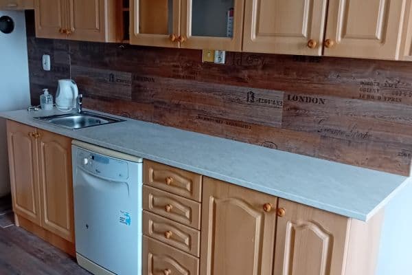 Pronájem bytu 3+1 78 m², V Horkách, Pečky Pronájem bytu 3+1 78 m², V Horkách, Pečky