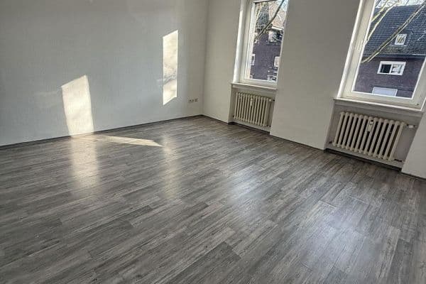 Pronájem bytu 1+kk 40 m², Oberhausen Pronájem bytu 1+kk 40 m², Oberhausen