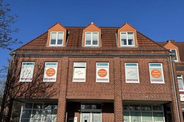 Pronájem nebytového prostoru 297 m², Pinneberstraße 155, Ellerbek Pronájem nebytového prostoru 297 m², Pinneberstraße 155, Ellerbek