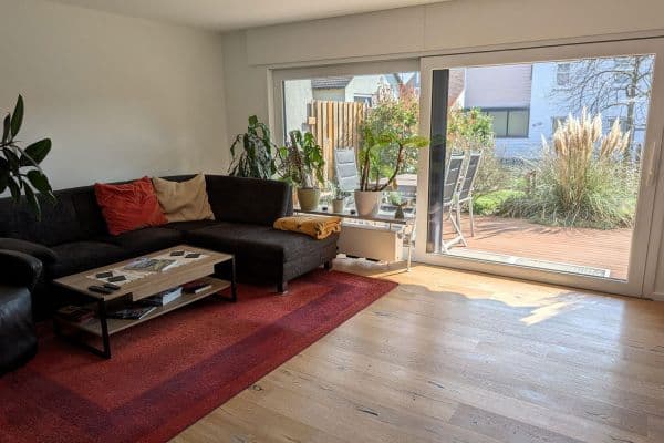 Prodej domu 188 m², pozemek 222 m², Leonberg Prodej domu 188 m², pozemek 222 m², Leonberg