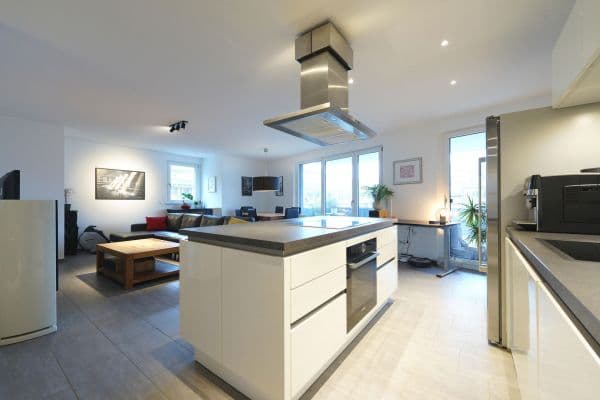 Prodej bytu 3+kk 99 m², Stuttgart Prodej bytu 3+kk 99 m², Stuttgart