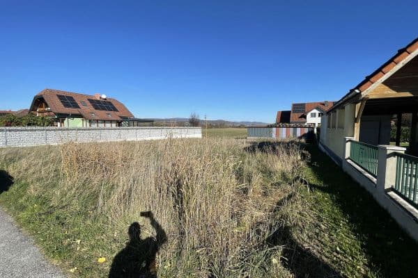 Prodej pozemku 766 m², Ulmengasse, Matzleinsdorf Prodej pozemku 766 m², Ulmengasse, Matzleinsdorf