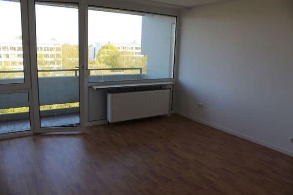 Pronájem bytu 3+1 63 m², Salbauerstrasse 5, München, Bavorsko Pronájem bytu 3+1 63 m², Salbauerstrasse 5, München, Bavorsko
