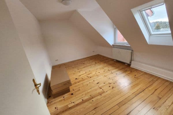 Pronájem bytu 3+1 75 m², Neunkirchen Pronájem bytu 3+1 75 m², Neunkirchen