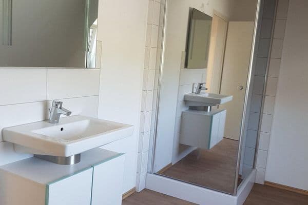 Pronájem bytu 3+1 75 m², Neunkirchen Pronájem bytu 3+1 75 m², Neunkirchen