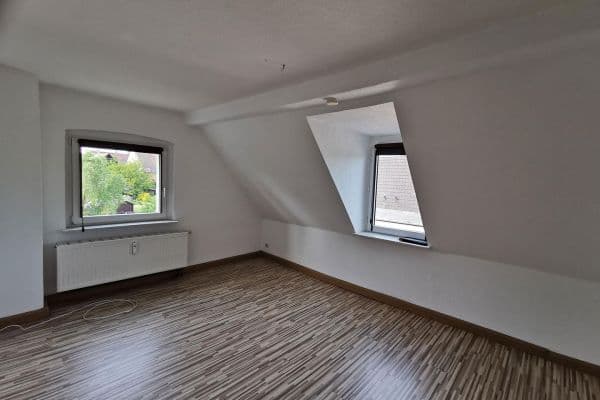 Pronájem bytu 2+1 52 m², Teuchern OT Trebnitz Pronájem bytu 2+1 52 m², Teuchern OT Trebnitz