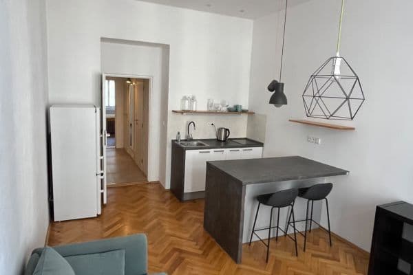 Pronájem bytu 2+kk 48 m², Mexická, Praha Pronájem bytu 2+kk 48 m², Mexická, Praha