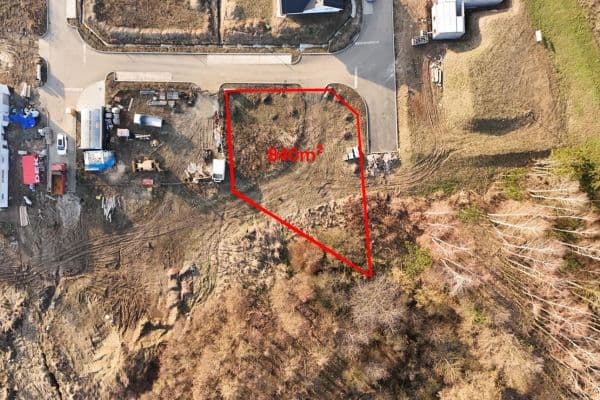 Prodej pozemku 840 m², Klášterec nad Ohří Prodej pozemku 840 m², Klášterec nad Ohří