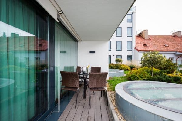 Pronájem bytu 2+kk 108 m², Křižíkova, Praha Pronájem bytu 2+kk 108 m², Křižíkova, Praha