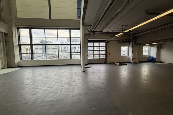 Pronájem nebytového prostoru 520 m², Moselstr. 14, Neuss, Severní Porýní-Vestfálsko Pronájem nebytového prostoru 520 m², Moselstr. 14, Neuss, Severní Porýní-Vestfálsko