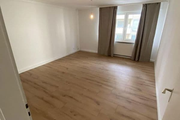 Pronájem bytu 2+1 55 m², Pforzheim Pronájem bytu 2+1 55 m², Pforzheim