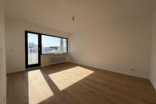 Pronájem bytu 1+1 30 m², Leipzigerstraße 61, Frankfurt am Main, Hessen Pronájem bytu 1+1 30 m², Leipzigerstraße 61, Frankfurt am Main, Hessen
