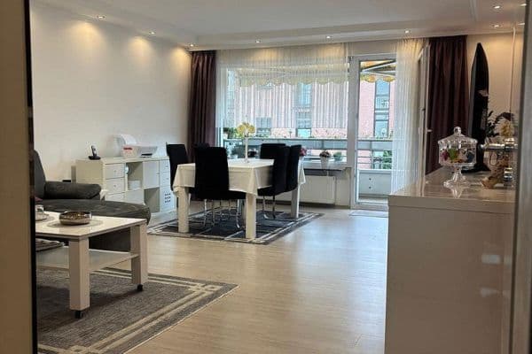 Prodej bytu 3+1 75 m², Kaarst, Severní Porýní-Vestfálsko Prodej bytu 3+1 75 m², Kaarst, Severní Porýní-Vestfálsko
