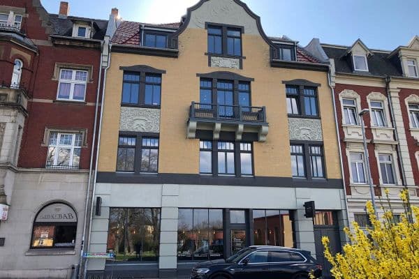 Pronájem bytu 5+1 155 m², Friedrich Ebert Strasse, Eisenberg Pronájem bytu 5+1 155 m², Friedrich Ebert Strasse, Eisenberg