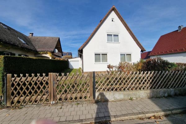 Prodej domu 93 m², pozemek 731 m², Ingolstadt Etting, Bavorsko Prodej domu 93 m², pozemek 731 m², Ingolstadt Etting, Bavorsko