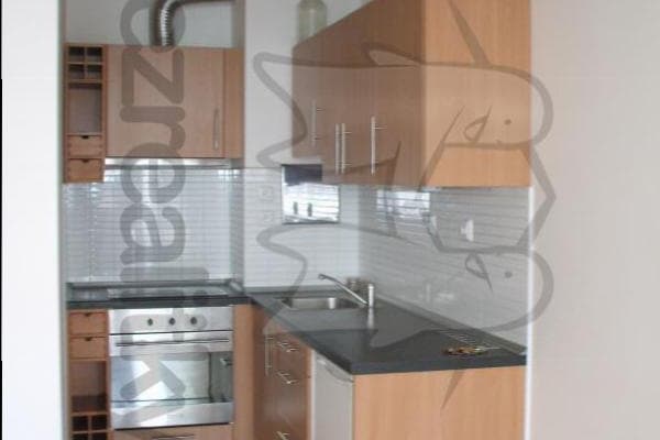 Pronájem bytu 1+kk 37 m², Poupětova, Praha Pronájem bytu 1+kk 37 m², Poupětova, Praha
