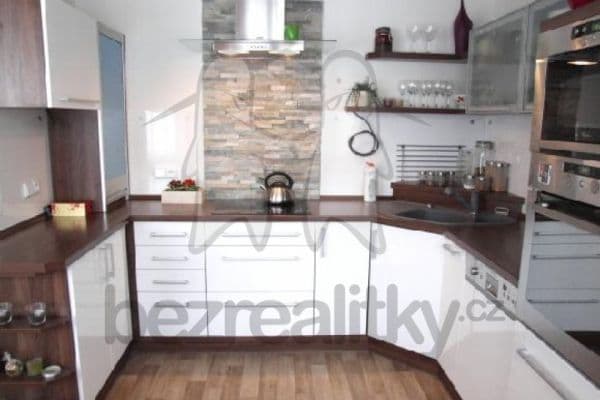 Pronájem bytu 3+1 78 m², Kosmonautů, Mělník, Středočeský kraj Pronájem bytu 3+1 78 m², Kosmonautů, Mělník, Středočeský kraj