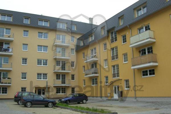 Pronájem bytu 2+kk 70 m², Karlovy Vary, Karlovarský kraj