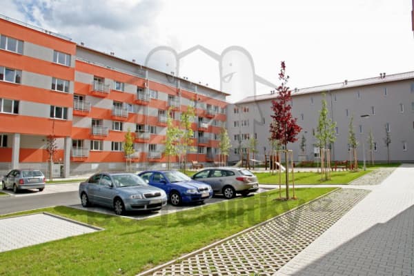 Pronájem bytu 2+kk 52 m², ulici Generála Selnera, Pronájem bytu 2+kk 52 m², ulici Generála Selnera,
